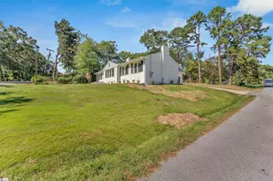 1 Cashmere Dr, Greenville, SC 29605 - Photo 4
