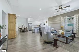 6 7th St, Greenville, SC 29611 - Photo 6