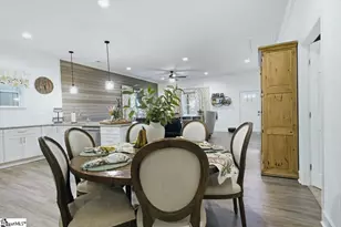 6 7th St, Greenville, SC 29611 - Photo 16