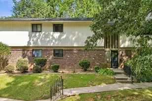 114 Briarview Cir, Greenville, SC 29615 - Photo 1