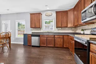 104 Valley Bluff Ln, Simpsonville, SC 29680 - Photo 16