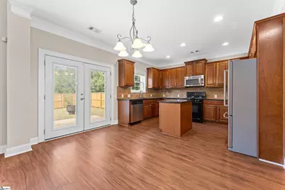 300 Roanoke Way, Greenville, SC 29607 - Photo 12