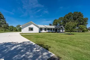 305 Waters Rd, Taylors, SC 29687 - Photo 40