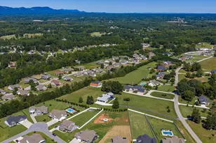 305 Waters Rd, Taylors, SC 29687 - Photo 50