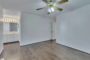 4614 Old Spartanburg Rd, Taylors, SC 29687 - Photo 16