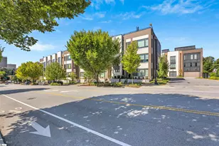 611 N Main St, Greenville, SC 29601 - Photo 34