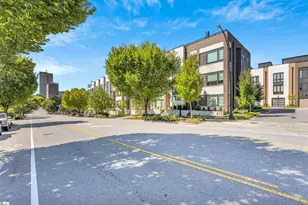 611 N Main St, Greenville, SC 29601 - Photo 36