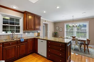 109 Silver Creek Ct, Greer, SC 29650 - Photo 8