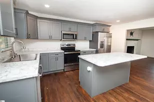 264 Fairforest Rd, Spartanburg, SC 29301 - Photo 2
