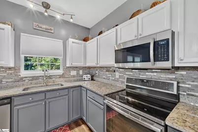 218 Cambria Court, Mauldin, SC 29662 - Photo 6