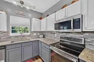218 Cambria Ct, Mauldin, SC 29662 - Photo 6