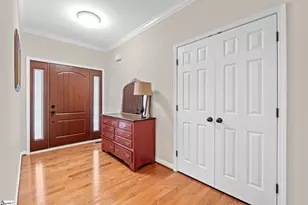 208 Legacy Farm Dr, Fountain Inn, SC 29644 - Photo 8