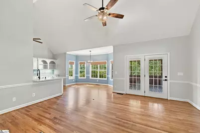 255 Wood River Way, Taylors, SC 29687 - Photo 12