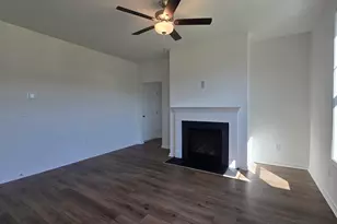11 Halsey St, Central, SC 29630 - Photo 6
