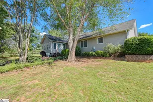 404 Cresthaven Dr, Boiling Springs, SC 29316 - Photo 36