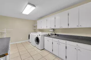 438 Maplecroft St, Spartanburg, SC 29303 - Photo 20