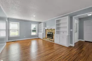 438 Maplecroft St, Spartanburg, SC 29303 - Photo 10