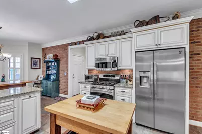 100 Sommerset Lane, Easley, SC 29642 - Photo 8