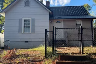 20 1st St, Greenville, SC 29611 - Photo 1