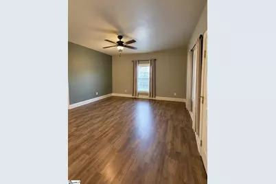 20 1st Street, Greenville, SC 29611 - Photo 8