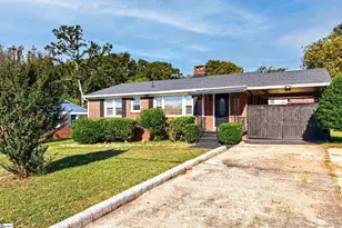 24 Maudie St, Greenville, SC 29605 - Photo 1