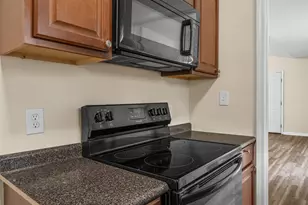 2001 Glennwood Hills Dr, Spartanburg, SC 29307 - Photo 16