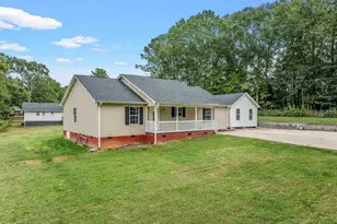 2001 Glennwood Hills Dr, Spartanburg, SC 29307 - Photo 4