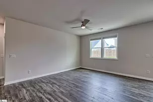 2056 Halton Oaks Dr, Spartanburg, SC 29303 - Photo 8