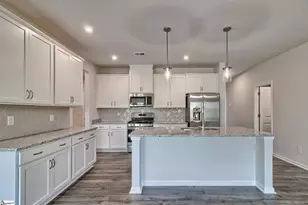 2061 Halton Oaks Dr, Spartanburg, SC 29303 - Photo 4