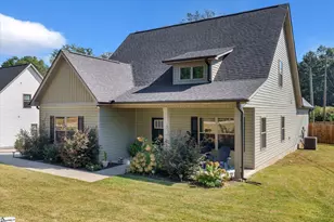 101 N Spencer St, Duncan, SC 29334 - Photo 2