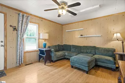 10 Hollywood Street, Inman, SC 29349 - Photo 4