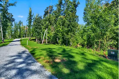 520 Chinquapin Road, Travelers Rest, SC 29690 - Photo 10