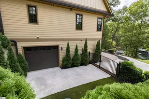 700 Lakestream Ct, Seneca, SC 29672 - Photo 4