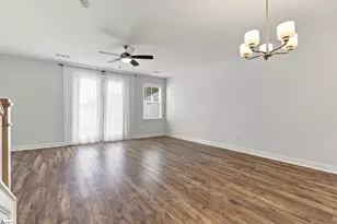 116 Turfway Dr, Greer, SC 29651 - Photo 6