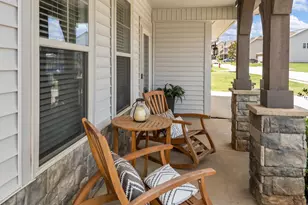 206 E Fair Haven Ln, Lyman, SC 29365 - Photo 4