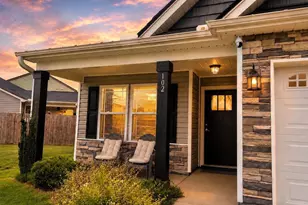 102 Manning Farmer Ln, Inman, SC 29349 - Photo 2