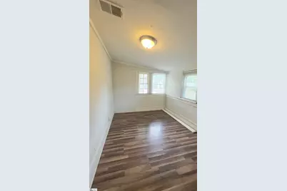 613 S Converse Street, Spartanburg, SC 29306 - Photo 8