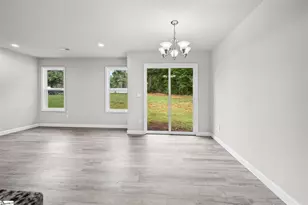 445 & 447 Burns Rd, Spartanburg, SC 29307 - Photo 8