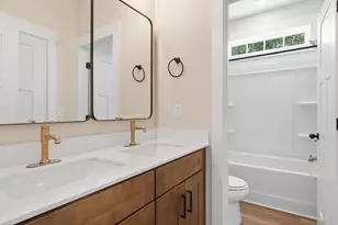 1022 Devenger Rd, Greer, SC 29650 - Photo 32