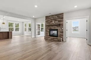 1022 Devenger Rd, Greer, SC 29650 - Photo 14