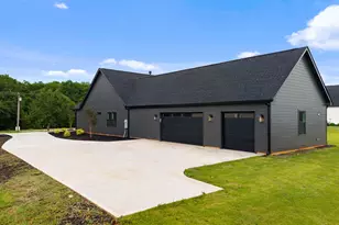 3392 Fairview Rd, Fountain Inn, SC 29644 - Photo 40
