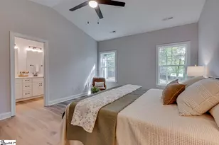 110 N 6th St, Easley, SC 29640 - Photo 28