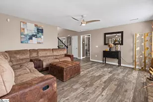 105 Ashington Dr, Simpsonville, SC 29680 - Photo 14