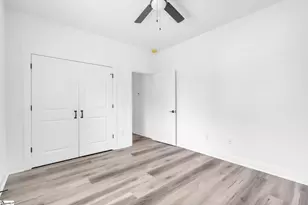 54 3rd Ave, Greenville, SC 29611 - Photo 20