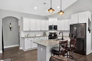 953 Hanging Rock Rd, Boiling Springs, SC 29316 - Photo 16