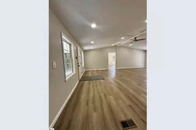 710 E Victor Hill Road, Duncan, SC 29334 - Photo 12