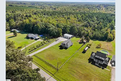112 Smith Street Extension, Ware Shoals, SC 29692 - Photo 6
