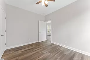 1003 Grace St, Greenwood, SC 29649 - Photo 14