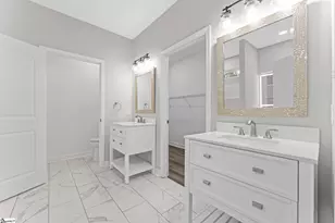 1003 Grace St, Greenwood, SC 29649 - Photo 32