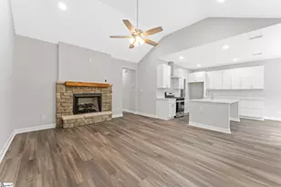 1003 Grace St, Greenwood, SC 29649 - Photo 20